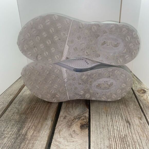 Nike Air Max Infinity 2 White Red Swoosh Women’s Sneakers Size 8 Running Shoes - Picture 7 of 8